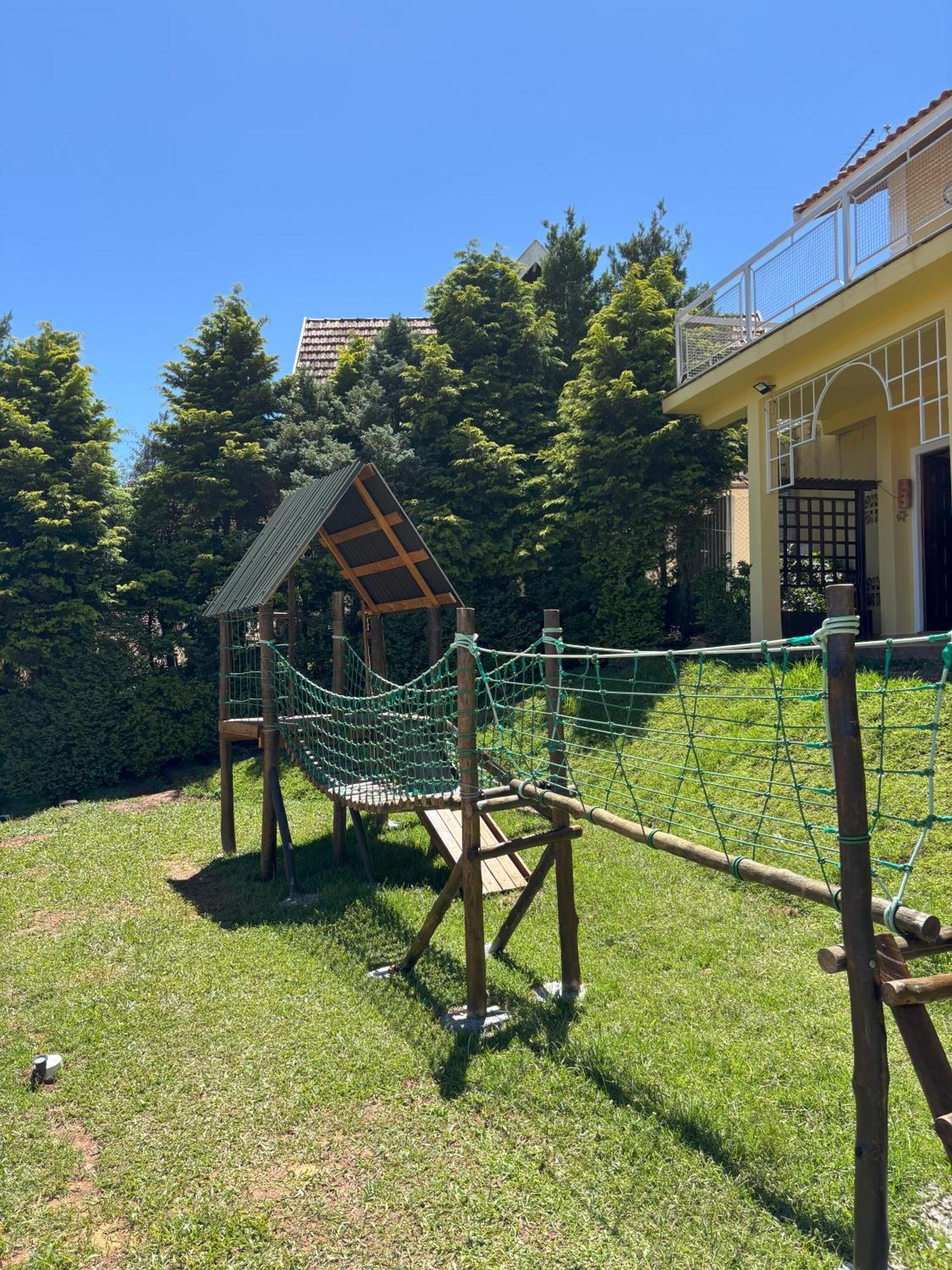 Pousada Portal Das Cerejeiras - Be Happy Group Hotel Campos do Jordao Exterior photo